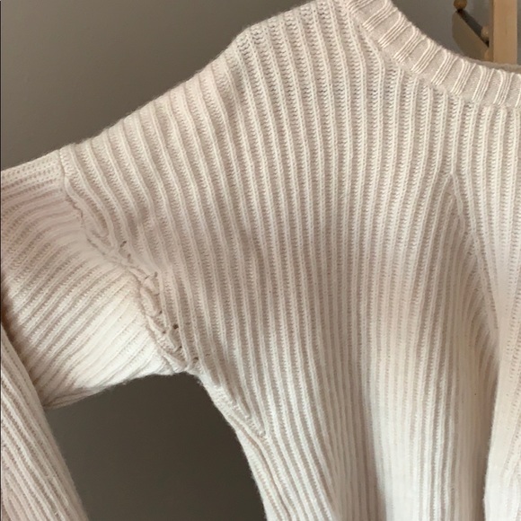 EUC House of Harlow Wool Sweater, size Medium - Picture 4 of 5